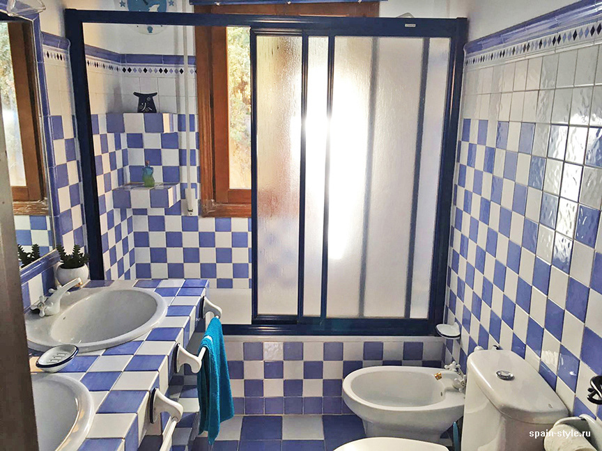   Bathroom in blue colors