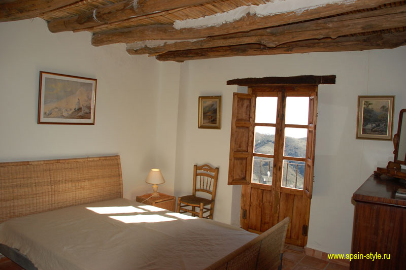 Спальня,  Поместье в Испании в горах Альпухарры