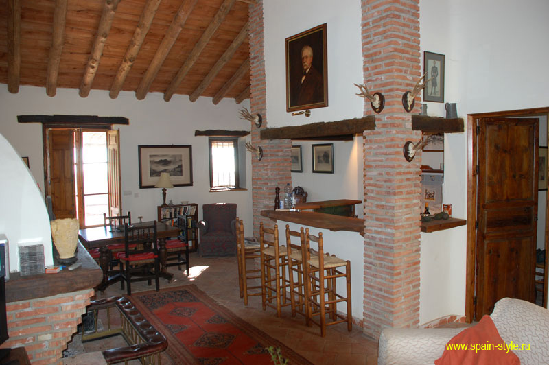 La casa principal,   Cortijo rural en Las Alpujarras