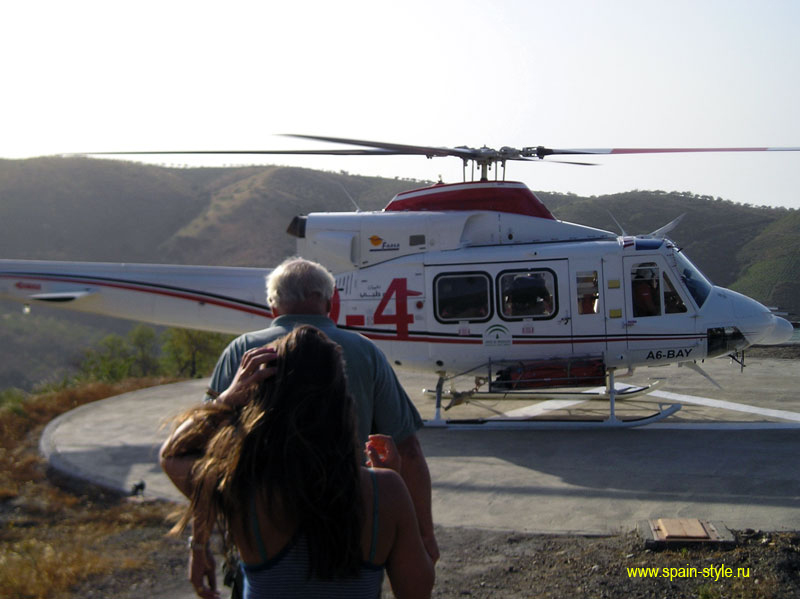 Вертолетная площадка,  Поместье в Испании в горах Альпухарры
