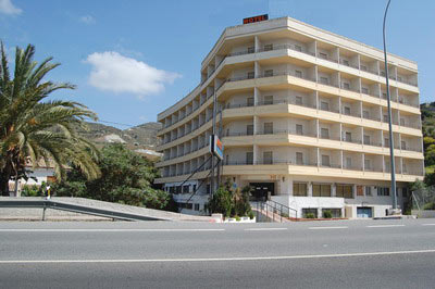 отель в Гранаде 
