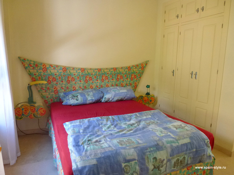 Alquilar  apartamento playa Burriana,   Dormitorio