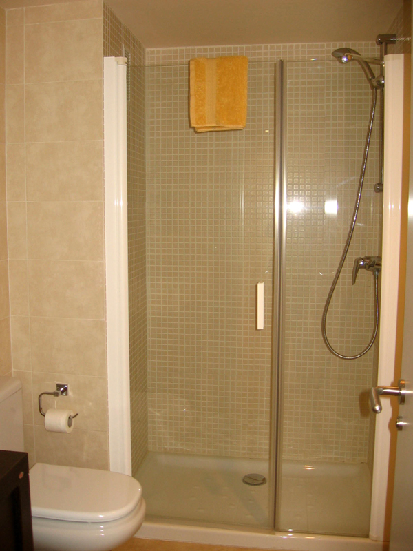 Ванная комната, Апартаменты люкс  от застройщика рядом с Нерха 