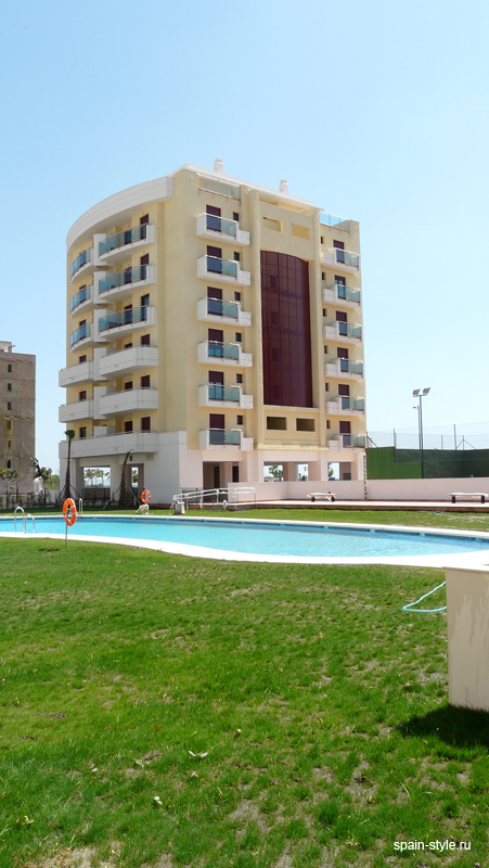 Урбанизация, Апартаменты от застройщика рядом с пляжем  в Торре дель Мар  
