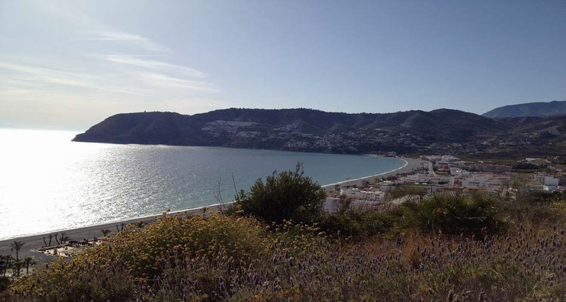  Vista al mar,  Parcela urbana   en urbanización Punta de la Mona, la Herradura 