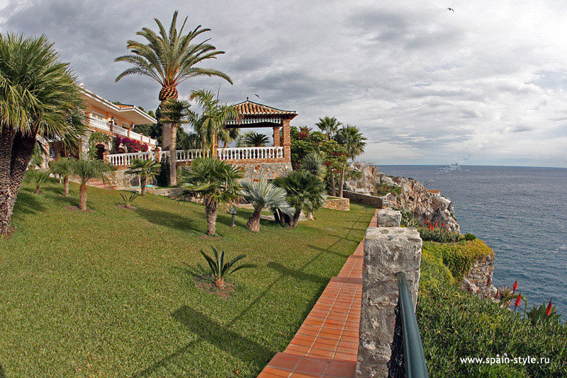 Vista al mar, Chalet de lujo en La Punta de la Mona, Granada