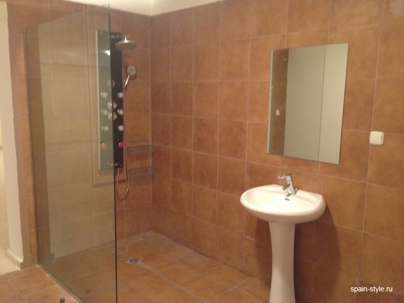 Bathroom, Luxury villa for sale in Marbella