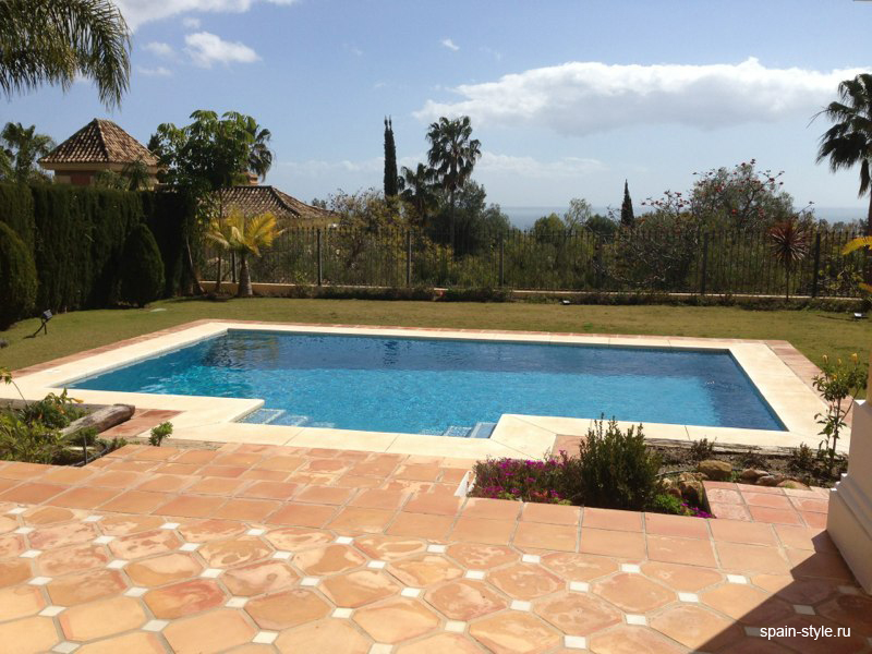 Pool, Luxury villa for sale in Marbella