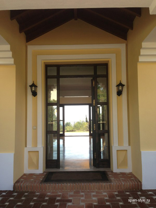 Puerta de entrada,  Villa de lujo en Marbella 
